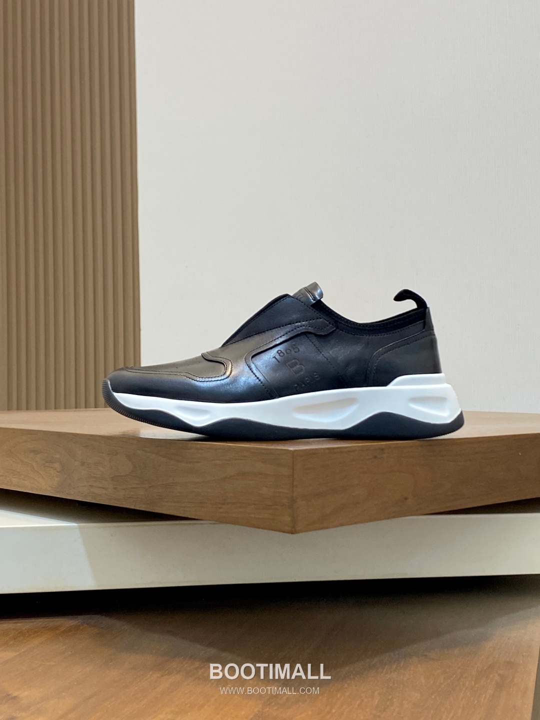 ## 신발 제품 스펙 분석
Berluti Mid Top Patina Leather Sneakers 벨루티 미드탑 파티나 레더 스니커즈 2