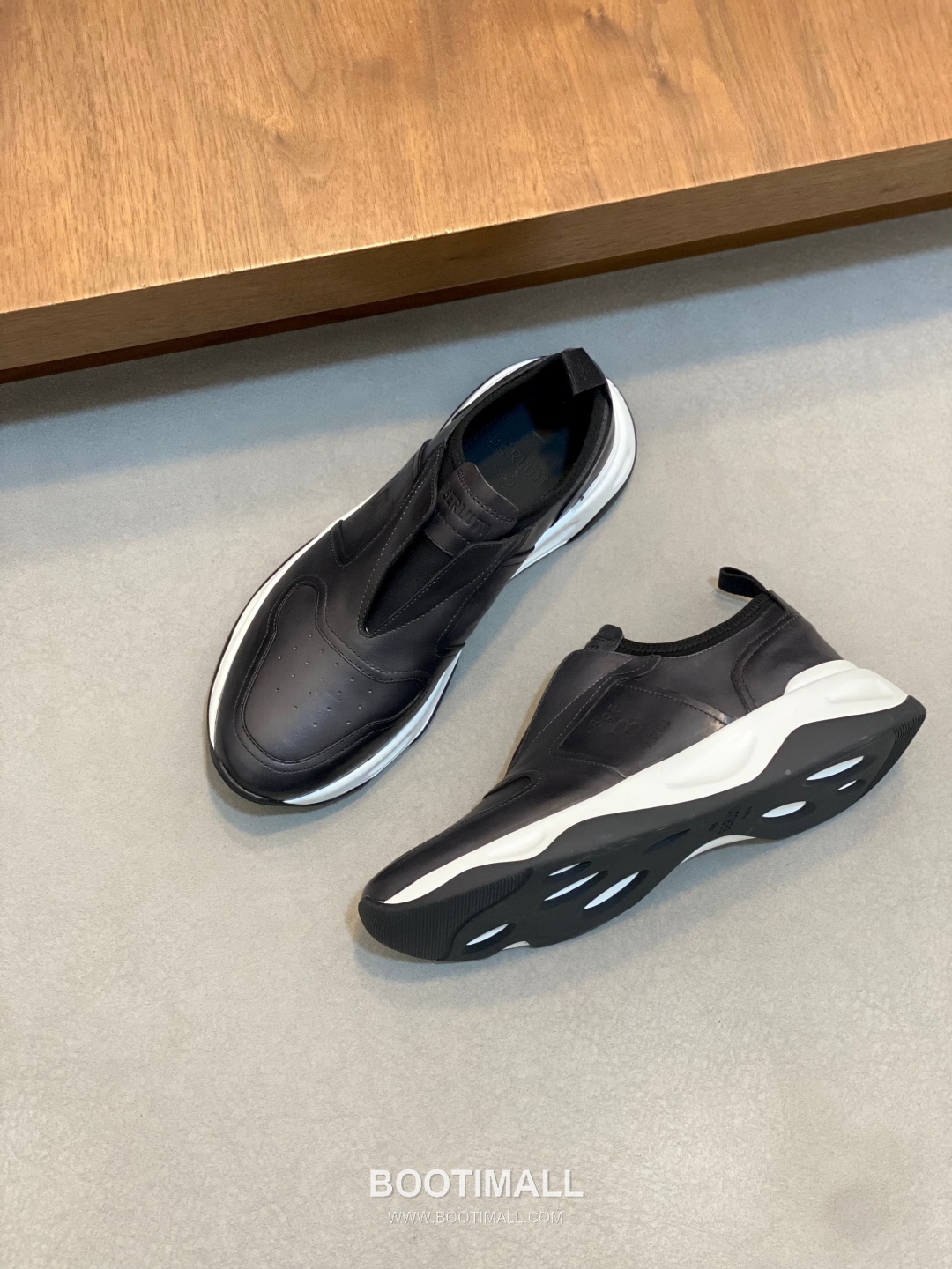 ## 신발 제품 스펙 분석
Berluti Mid Top Patina Leather Sneakers 벨루티 미드탑 파티나 레더 스니커즈 5