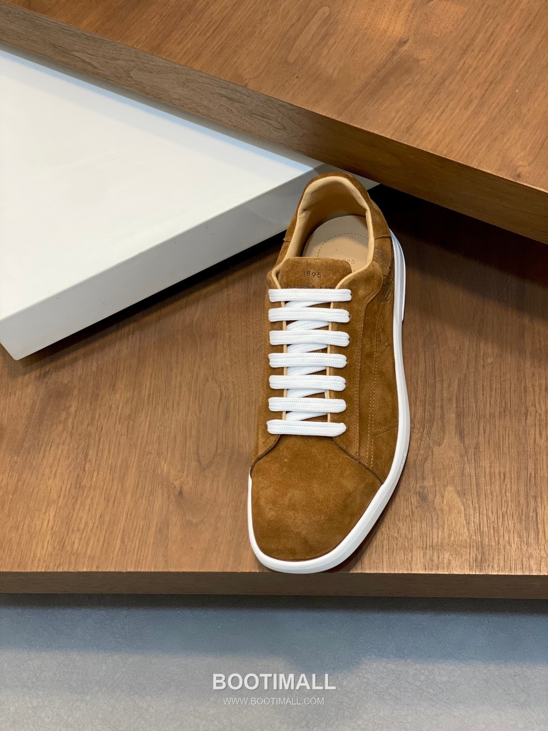 ## 신발 제품 스펙 분석

Berluti Scritto Suede Slip-On Sneakers 벨루티 스크리토 스웨이드 슬립온 스니커즈 6