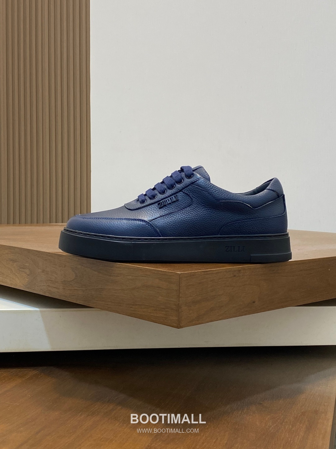 ## 신발 제품 스펙 분석
ZILLI Grained Leather Sneakers 질리 그레인 레더 스니커즈 2