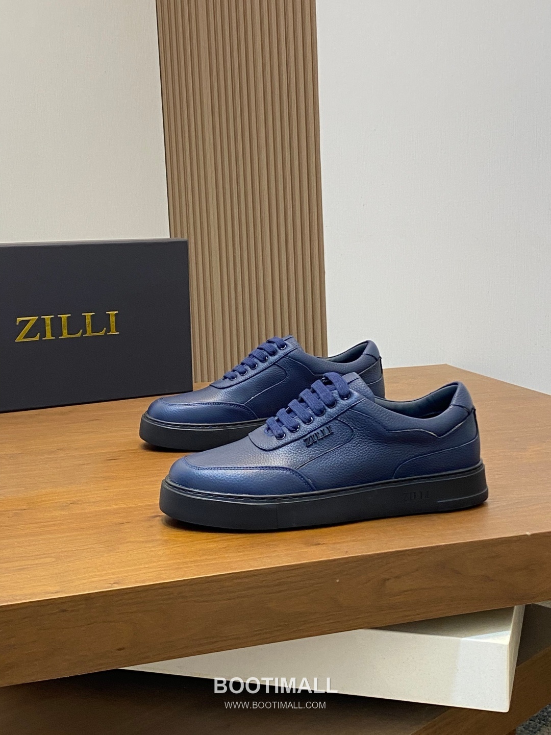 ## 신발 제품 스펙 분석
ZILLI Grained Leather Sneakers 질리 그레인 레더 스니커즈 3