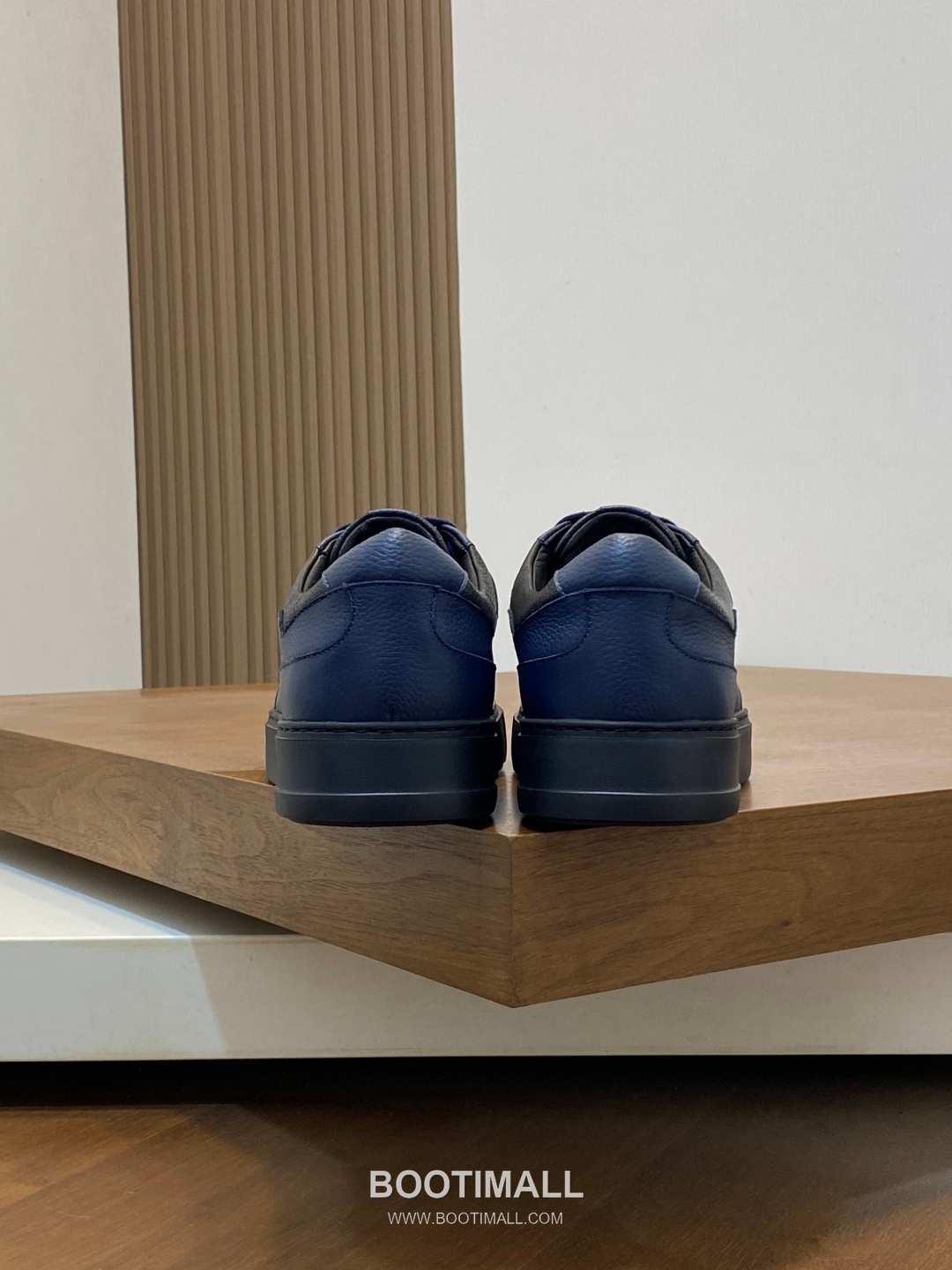 ## 신발 제품 스펙 분석

ZILLI Grained Leather Sneakers 질리 그레인 레더 스니커즈 8