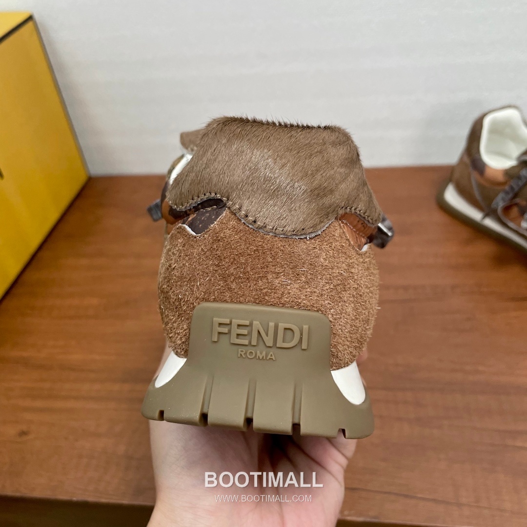 ## 신발 제품 스펙 분석

Fendi Wave Pulse Sneakers 펜디 웨이브 펄스 스니커즈 7E1392 5