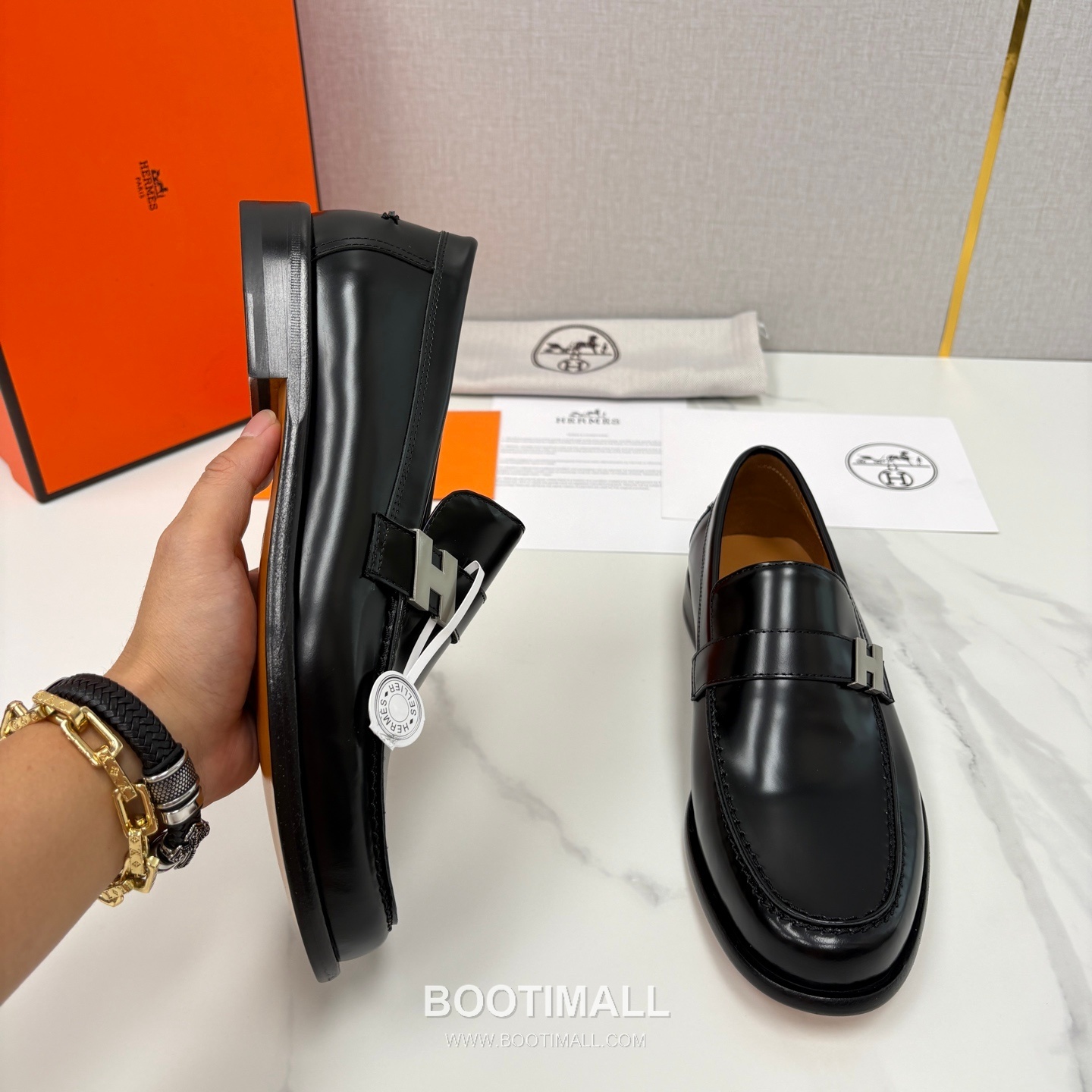 ## 신발 제품 스펙 분석

Hermès Milton Leather Loafers 에르메스 밀턴 레더 로퍼 6