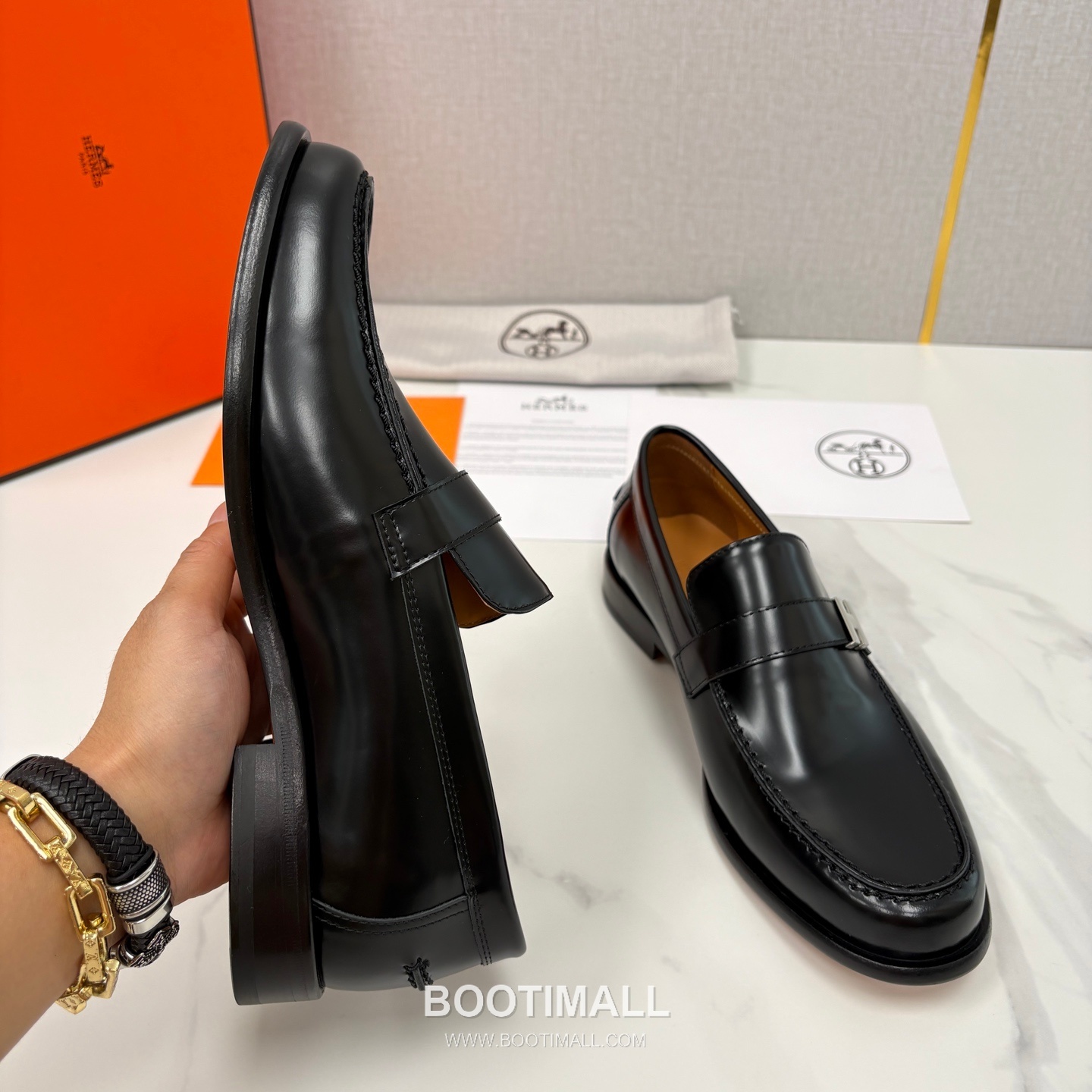 ## 신발 제품 스펙 분석

Hermès Milton Leather Loafers 에르메스 밀턴 레더 로퍼 8