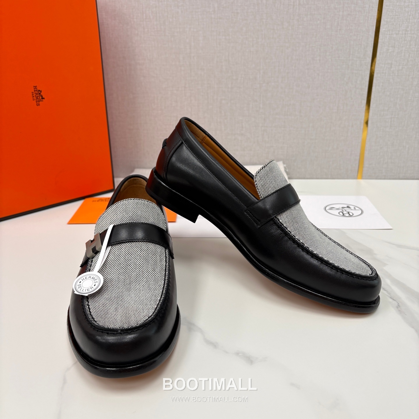 ## 신발 제품 스펙 분석

Hermès Milton Leather Loafers 에르메스 밀턴 레더 로퍼 4
