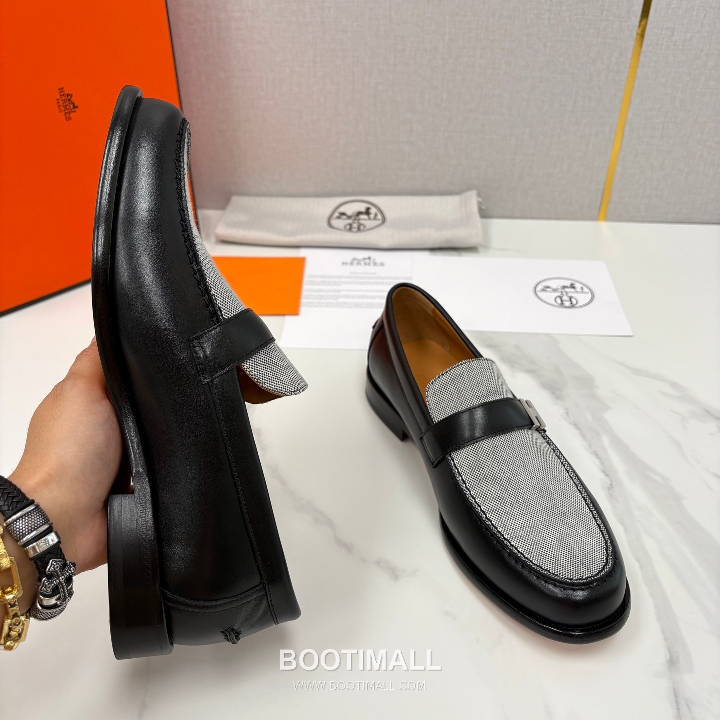 ## 신발 제품 스펙 분석

Hermès Milton Leather Loafers 에르메스 밀턴 레더 로퍼 8