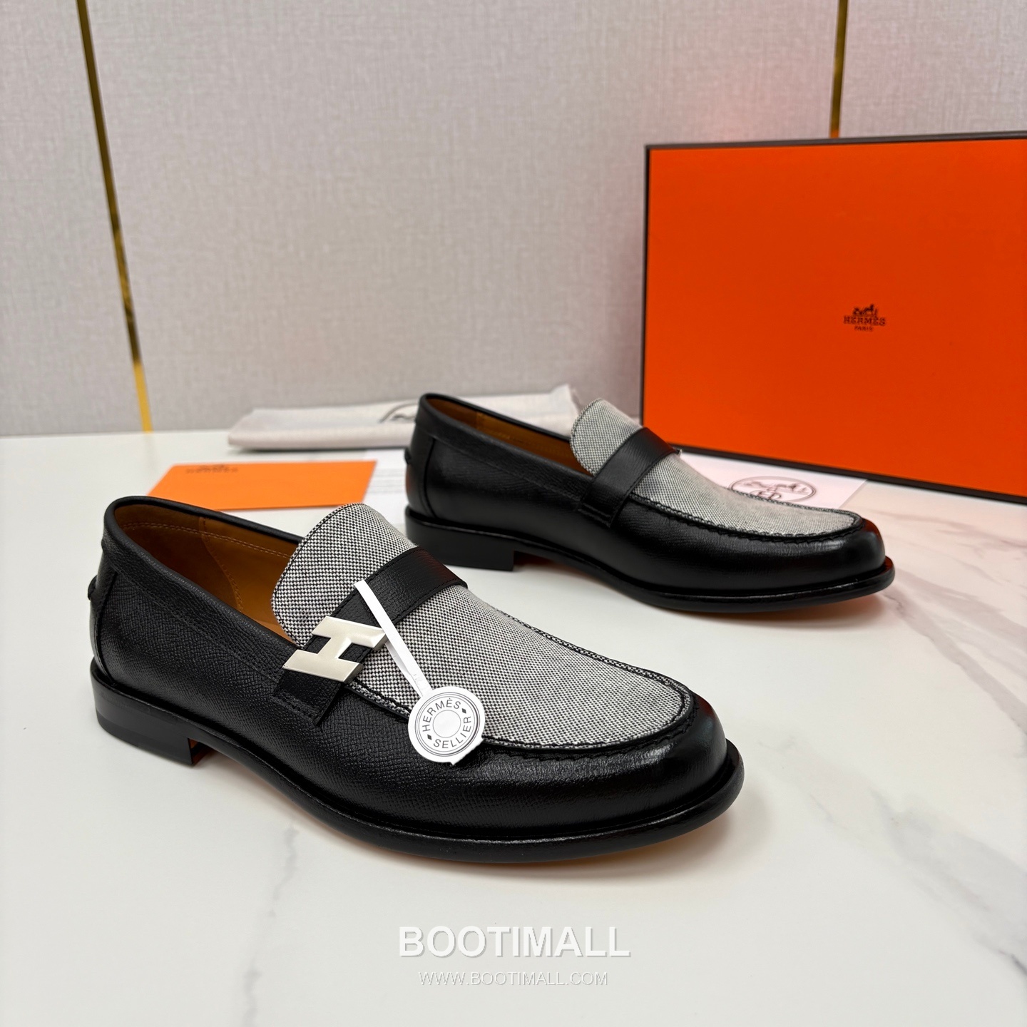 ## 신발 제품 스펙 분석
Hermès Milton Leather Loafers 에르메스 밀턴 레더 로퍼 3