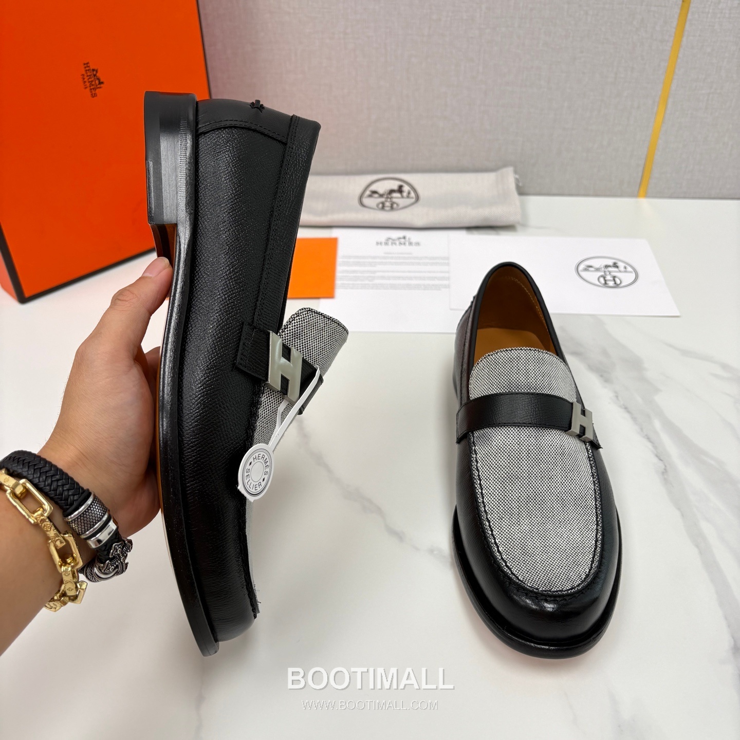 ## 신발 제품 스펙 분석
Hermès Milton Leather Loafers 에르메스 밀턴 레더 로퍼 6