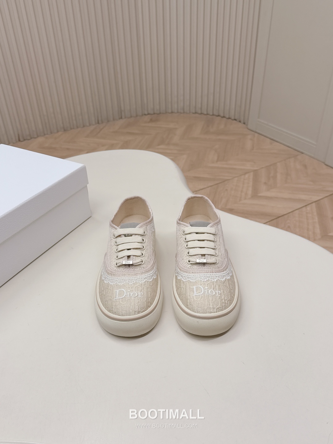 Dior Saltwind Oblique Canvas Lace Sneakers 디올 솔트윈드 오블리크 캔버스 레이스 스니커즈 1