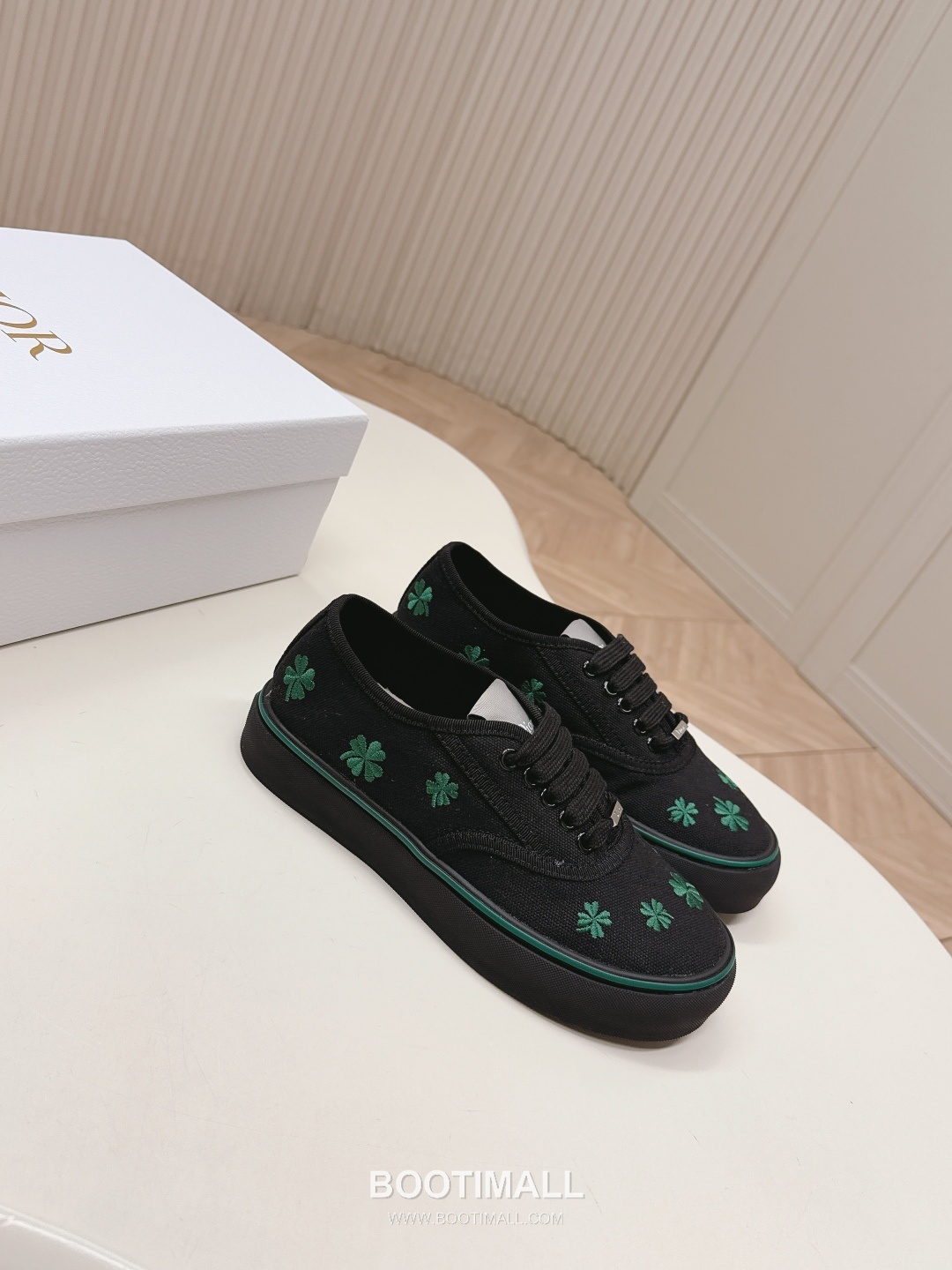 Dior Saltwind Oblique Canvas Lace Sneakers 디올 솔트윈드 오블리크 캔버스 레이스 스니커즈 2