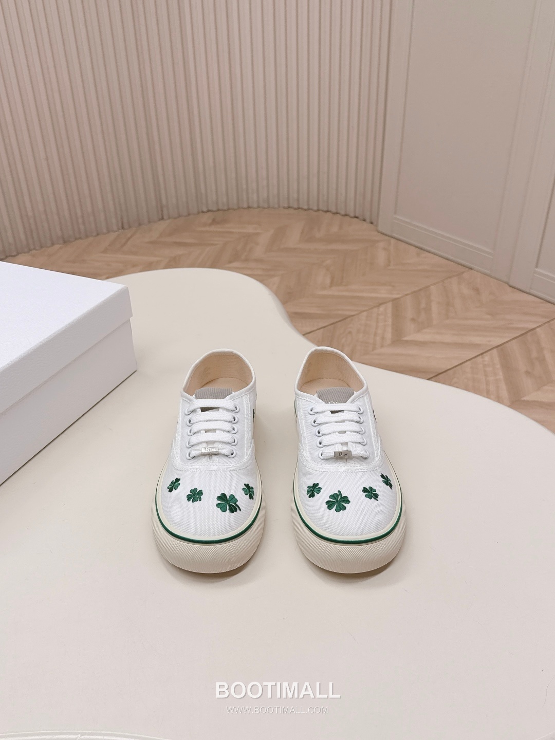 Dior Saltwind Oblique Canvas Lace Sneakers 디올 솔트윈드 오블리크 캔버스 레이스 스니커즈 1