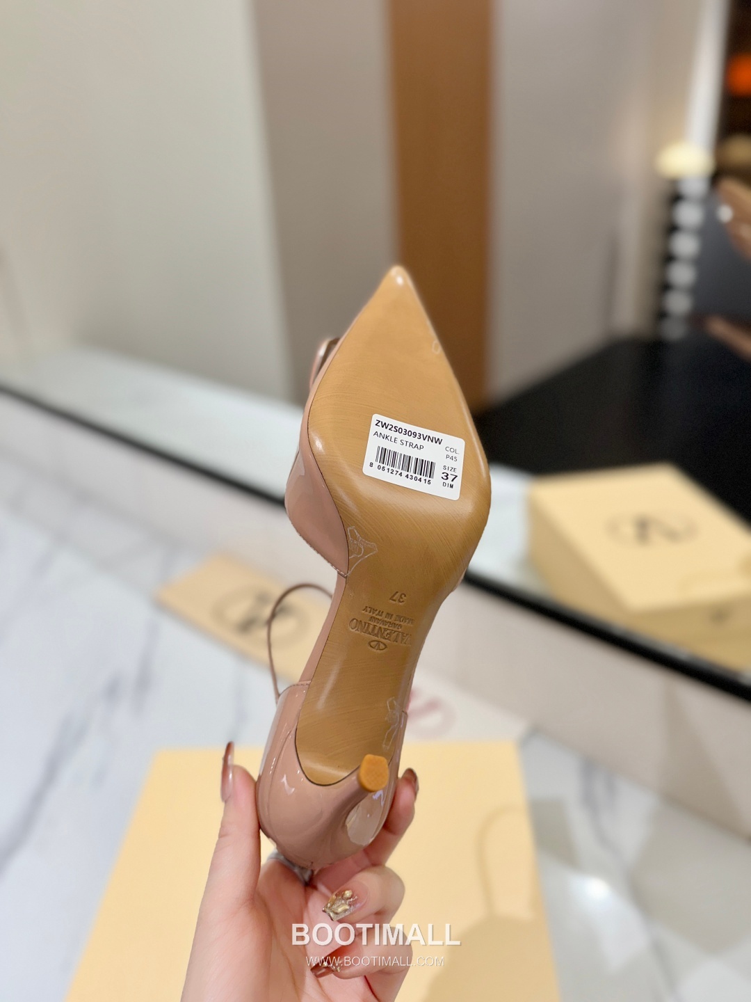 Valentino Garavani VLogo Patent Leather Slingback Pumps 발렌티노 가라바니 V로고 페이턴트 슬링백 펌프스 9