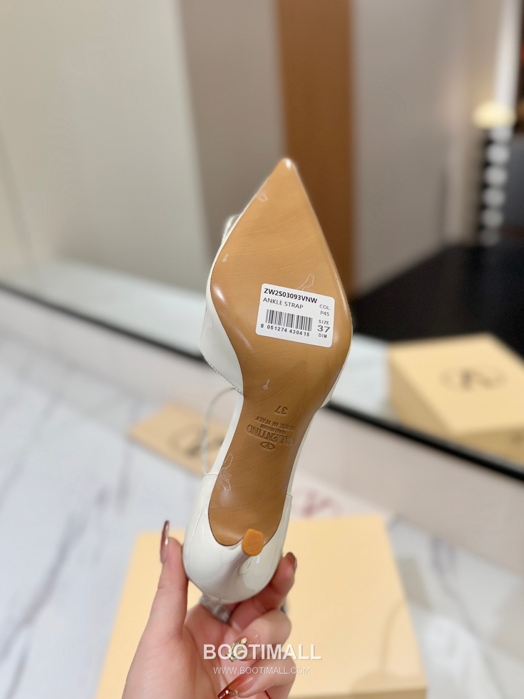 Valentino Garavani VLogo Patent Leather Slingback Pumps 발렌티노 가라바니 V로고 페이턴트 슬링백 펌프스 9