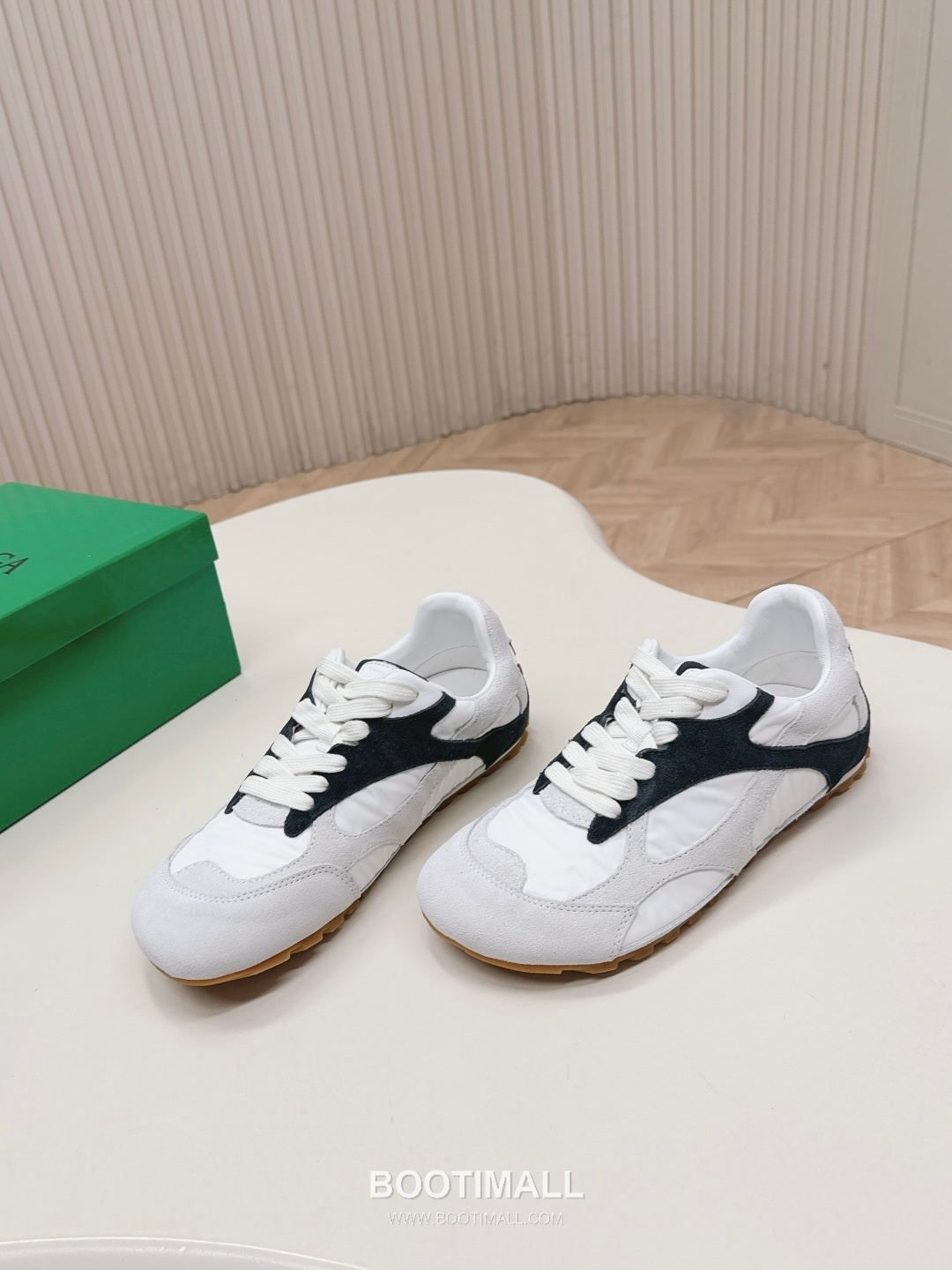 Bottega Veneta Orbit Flash Nylon Suede Sneakers 보테가 베네타 오르빗 플래시 나일론 스웨이드 스니커즈 2026 3