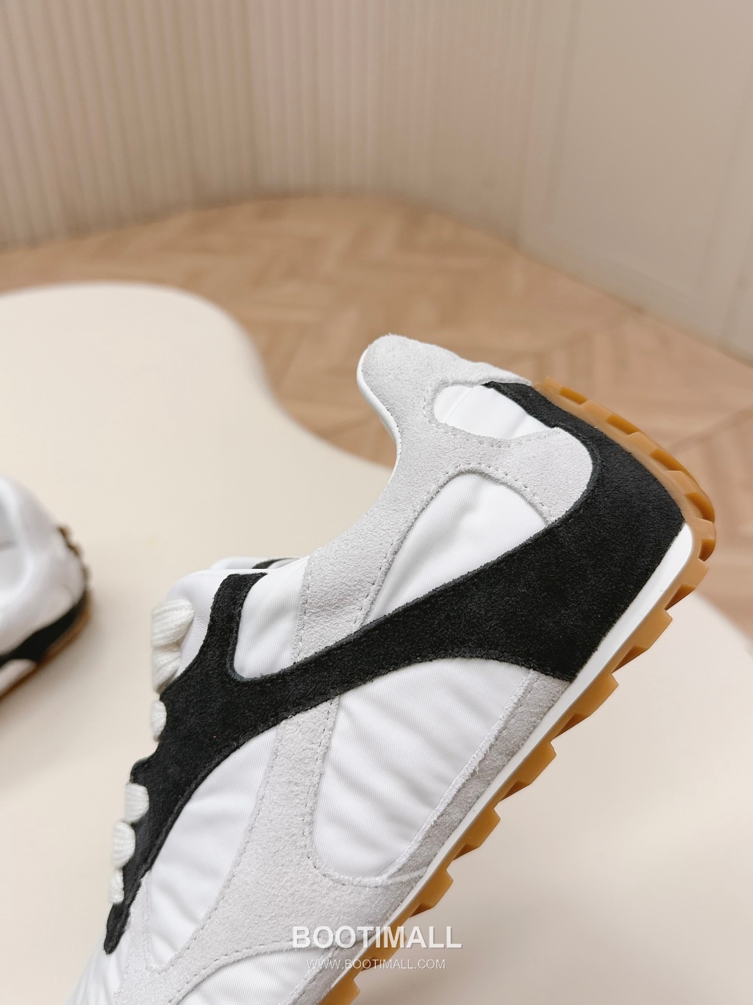 Bottega Veneta Orbit Flash Nylon Suede Sneakers 보테가 베네타 오르빗 플래시 나일론 스웨이드 스니커즈 2026 5