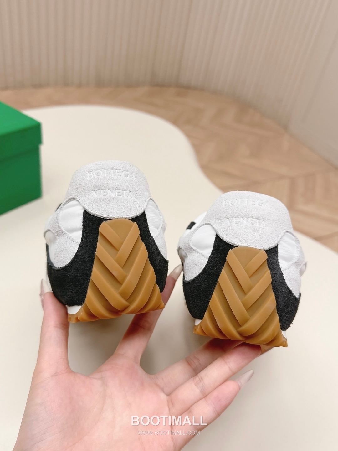 Bottega Veneta Orbit Flash Nylon Suede Sneakers 보테가 베네타 오르빗 플래시 나일론 스웨이드 스니커즈 2026 6