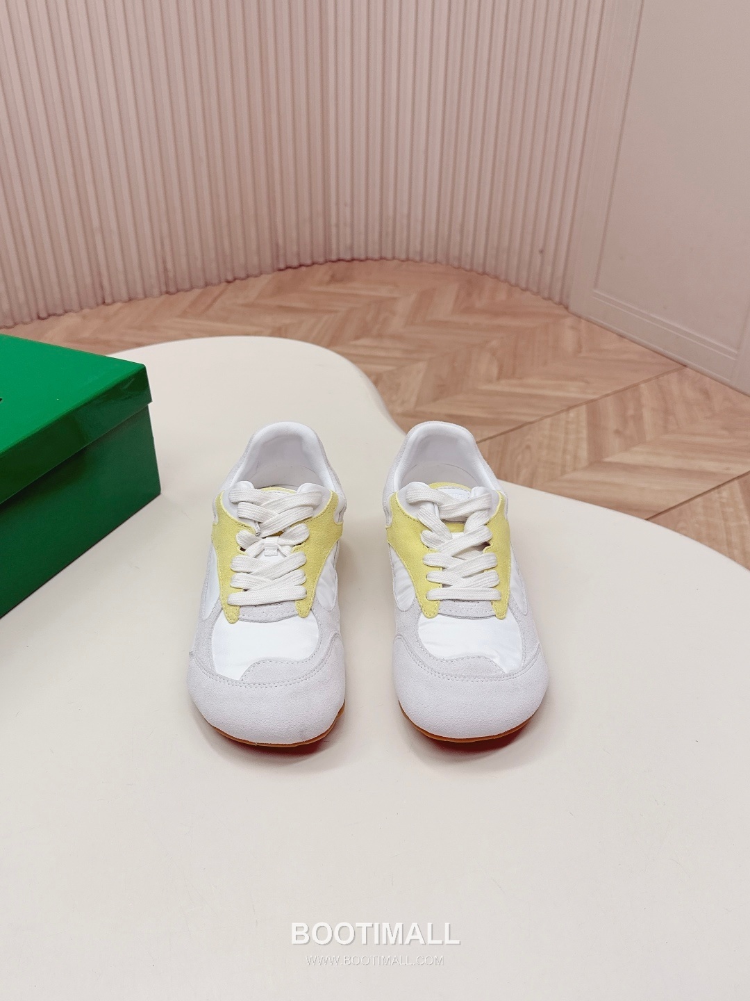 Bottega Veneta Orbit Flash Nylon Suede Sneakers 보테가 베네타 오르빗 플래시 나일론 스웨이드 스니커즈 2026 1