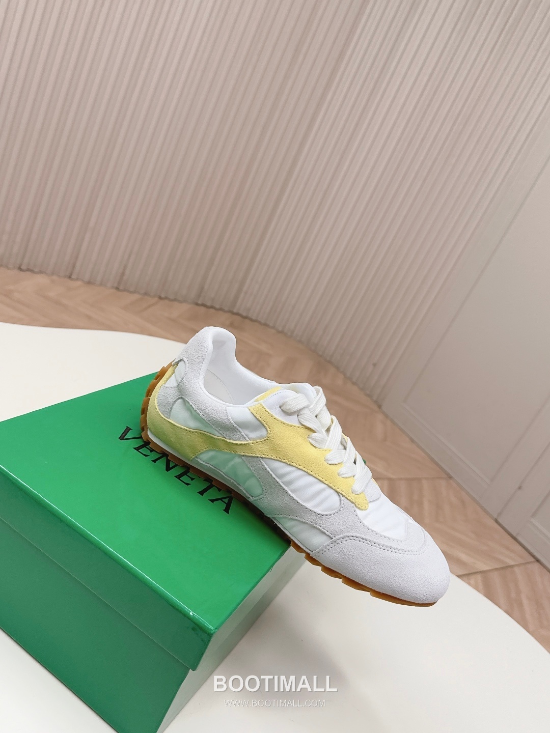 Bottega Veneta Orbit Flash Nylon Suede Sneakers 보테가 베네타 오르빗 플래시 나일론 스웨이드 스니커즈 2026 3