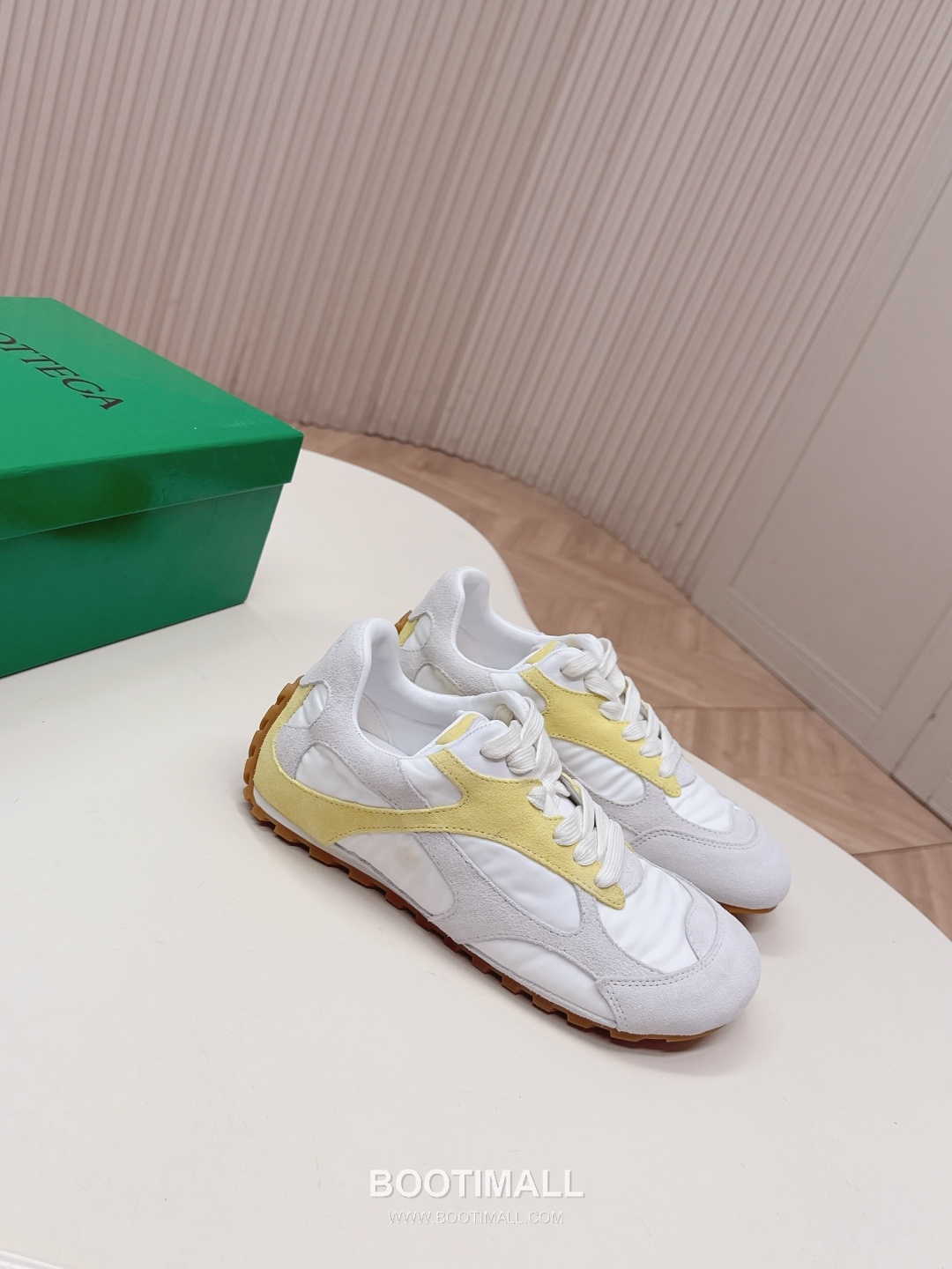 Bottega Veneta Orbit Flash Nylon Suede Sneakers 보테가 베네타 오르빗 플래시 나일론 스웨이드 스니커즈 2026 5