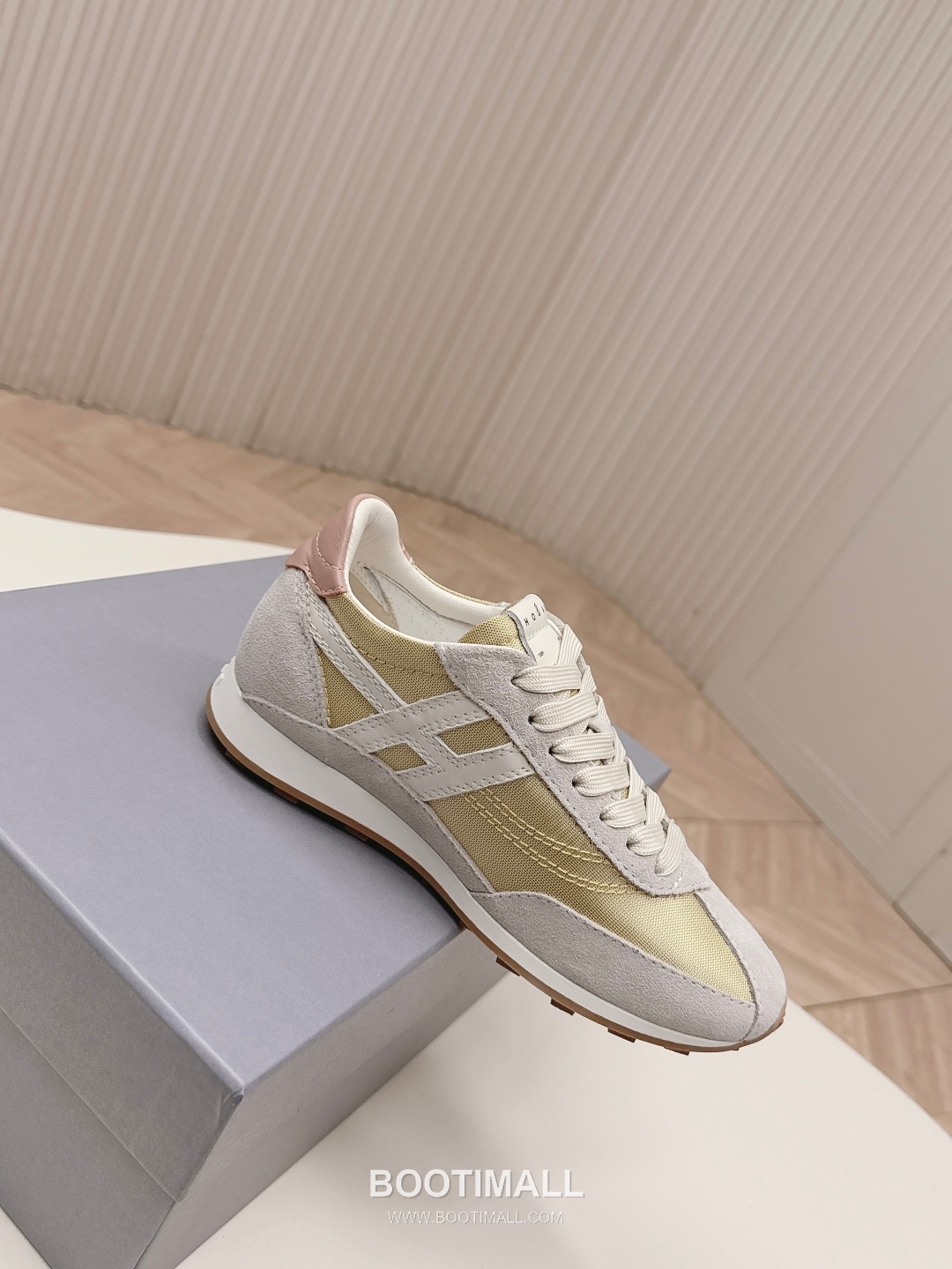 Hogan Rainbow Trainer Sneakers 호건 레인보우 트레이너 스니커즈 2026 4