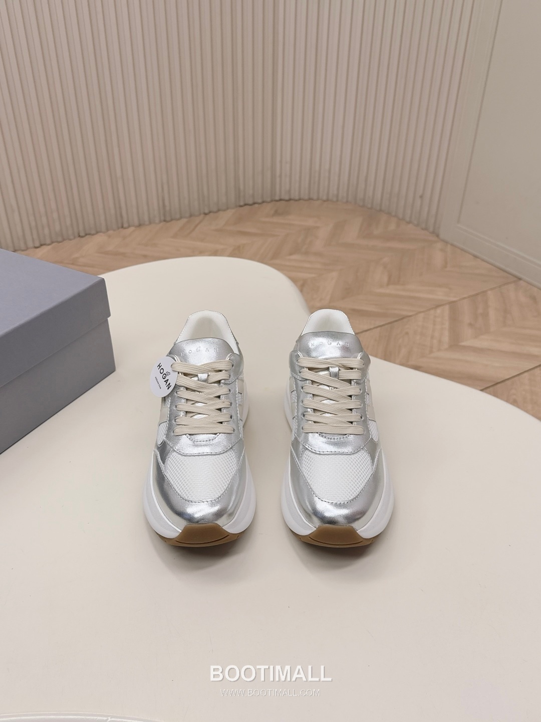 Hogan Puffy Platform Sneakers 호건 퍼피 플랫폼 스니커즈 2026 1