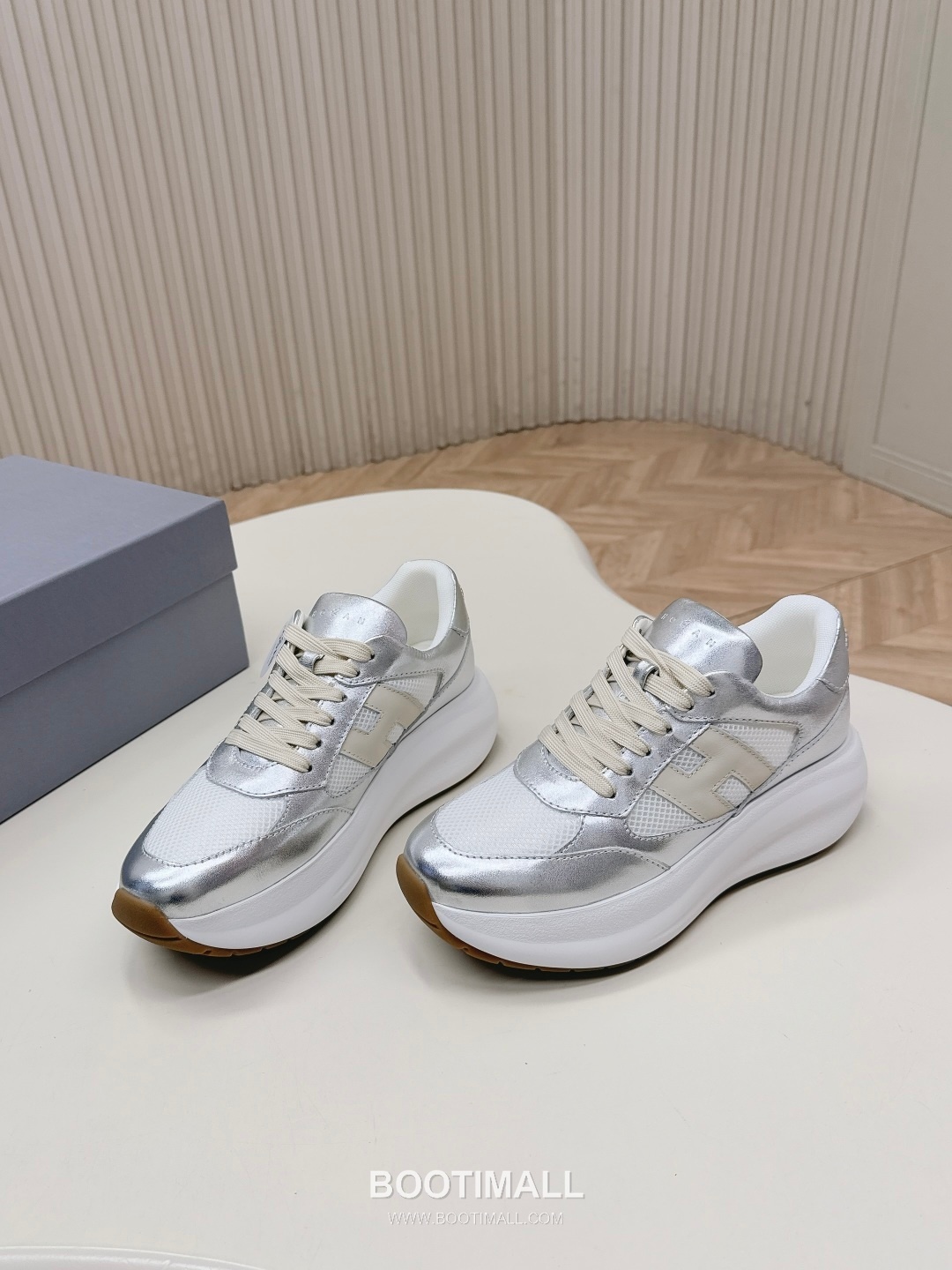 Hogan Puffy Platform Sneakers 호건 퍼피 플랫폼 스니커즈 2026 3
