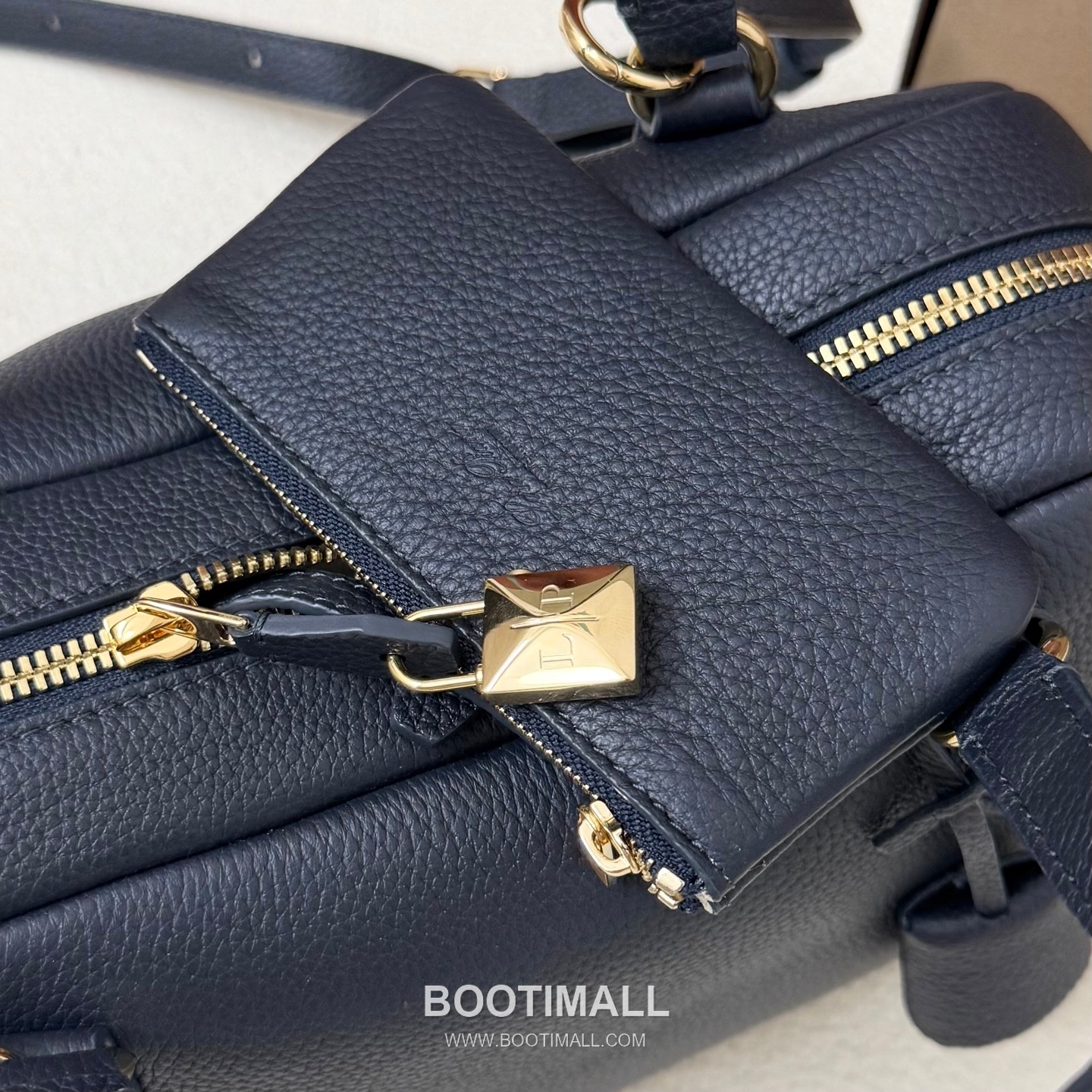 Loro Piana Needle Small Top Handle Bag FA 로로피아나 니들 스몰 토트백 카프스킨 31cm 8