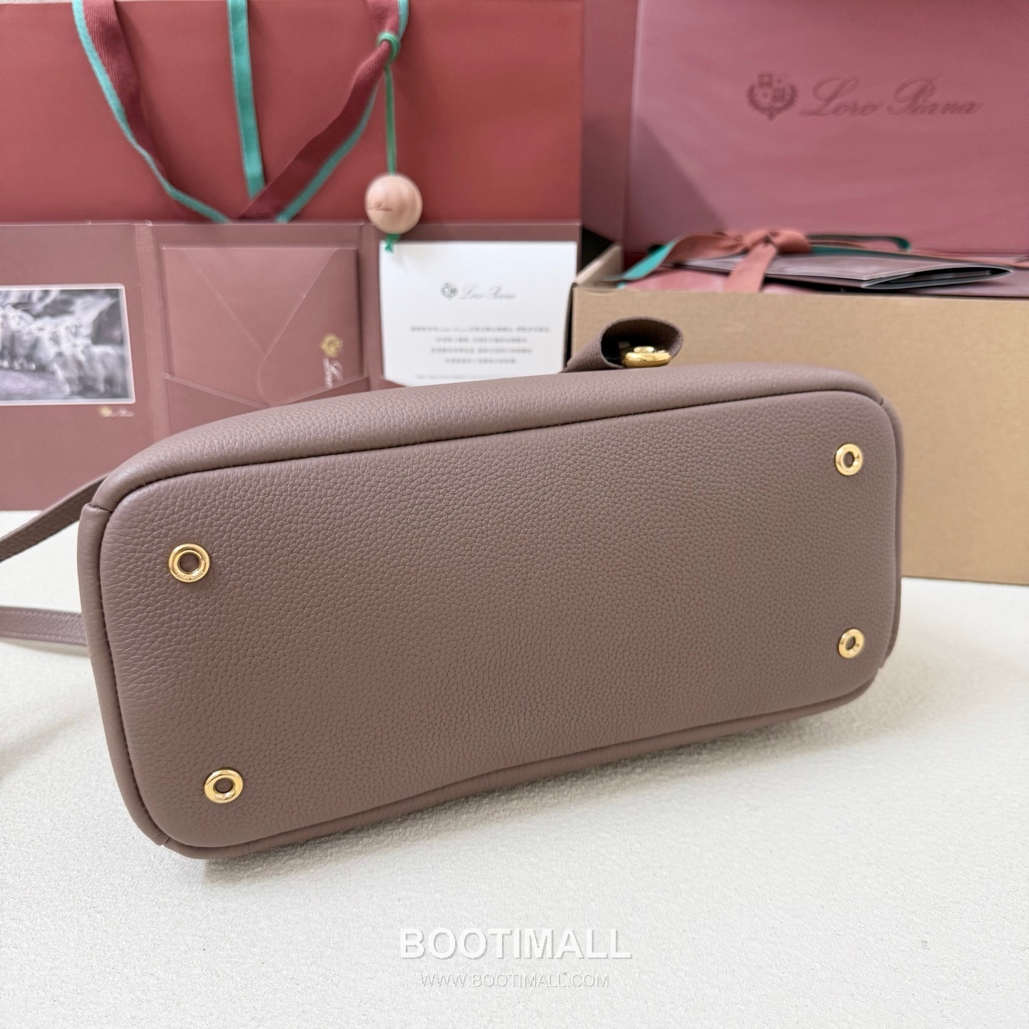 Loro Piana Needle Small Top Handle Bag FA 로로피아나 니들 스몰 토트백 카프스킨 31cm 3