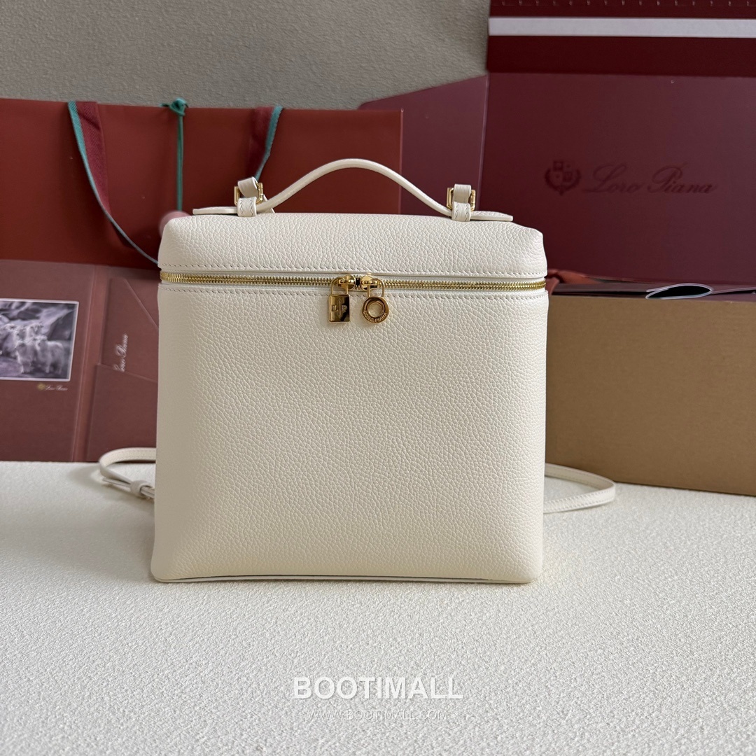 Loro Piana Extra Pocket Backpack FAM6491 로로피아나 엑스트라 포켓 백팩 카프스킨 23.5cm 1