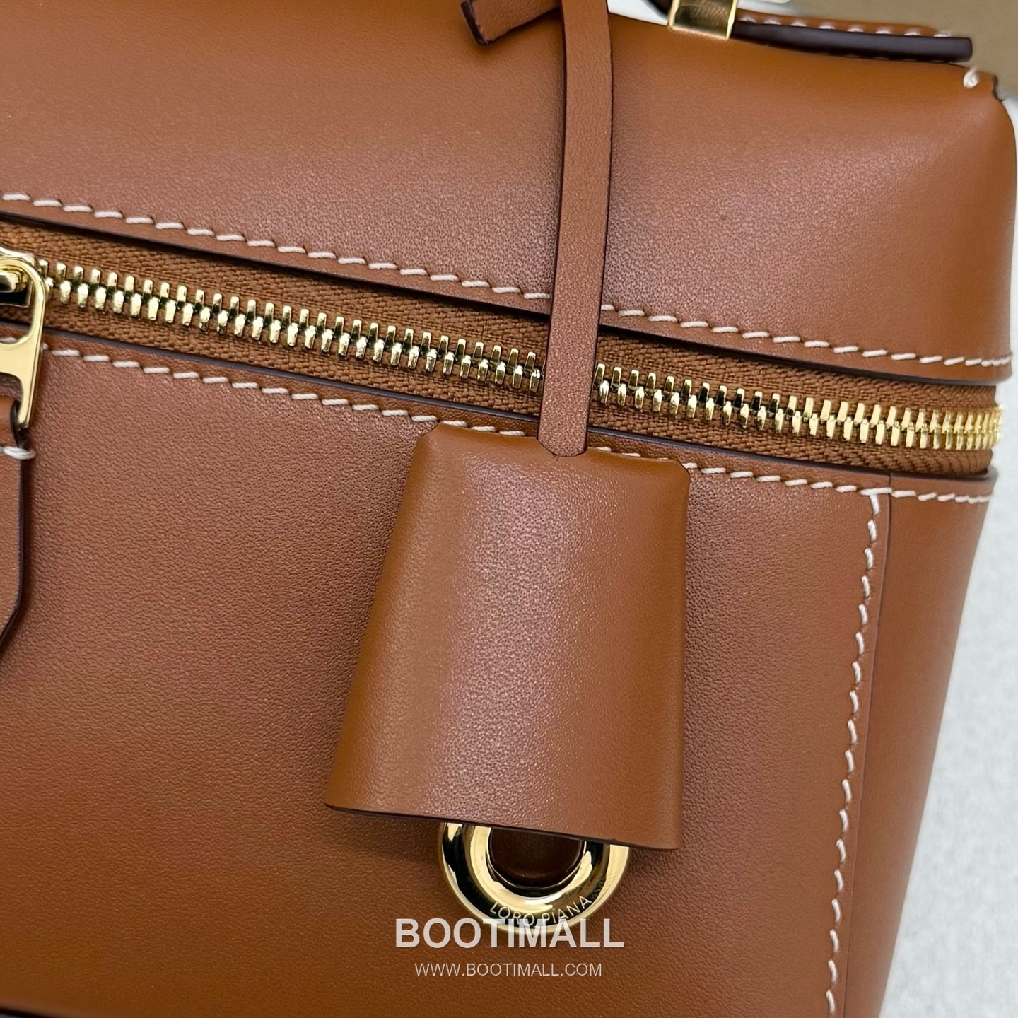 Loro Piana Extra Bag L23 Top Handle Bag FAQ2126 로로피아나 엑스트라 백 L23 토트백 카프스킨 23cm 8