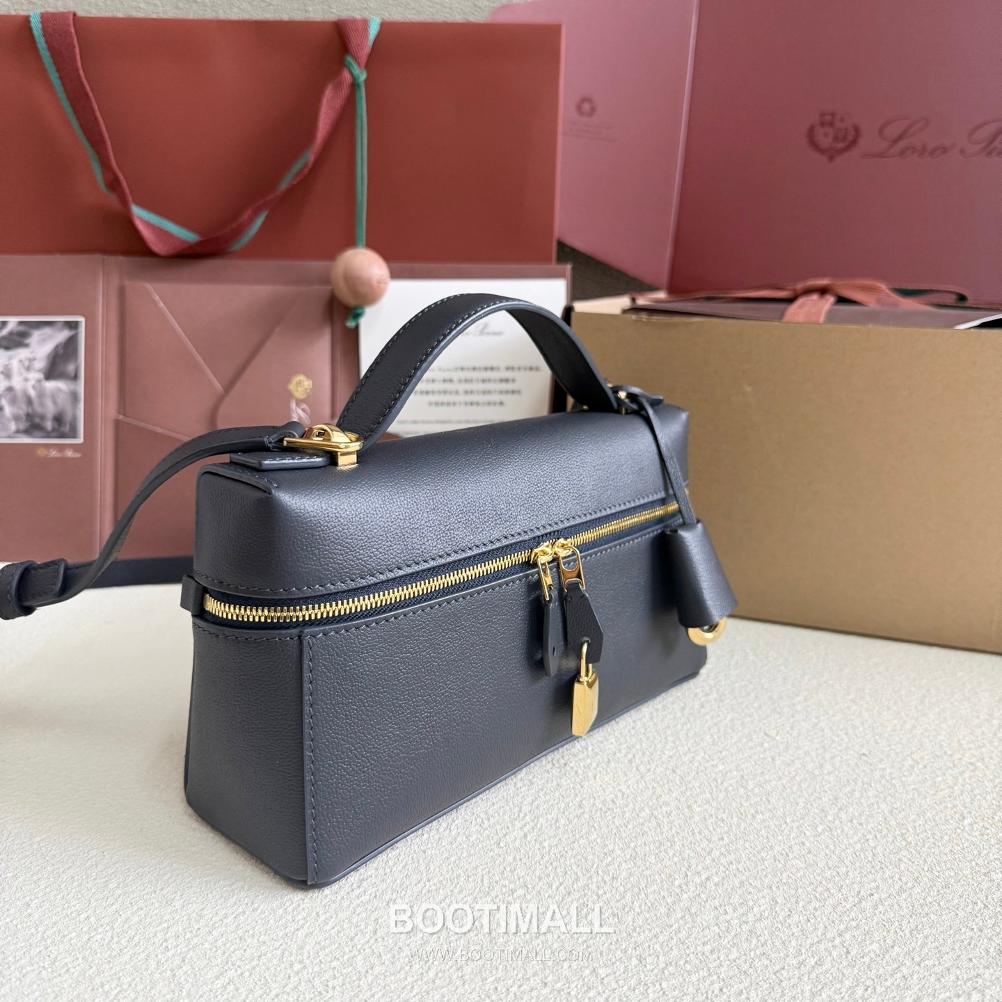 Loro Piana Extra Bag L23 Top Handle Bag FAQ2126 로로피아나 엑스트라 백 L23 토트백 카프스킨 23cm 2