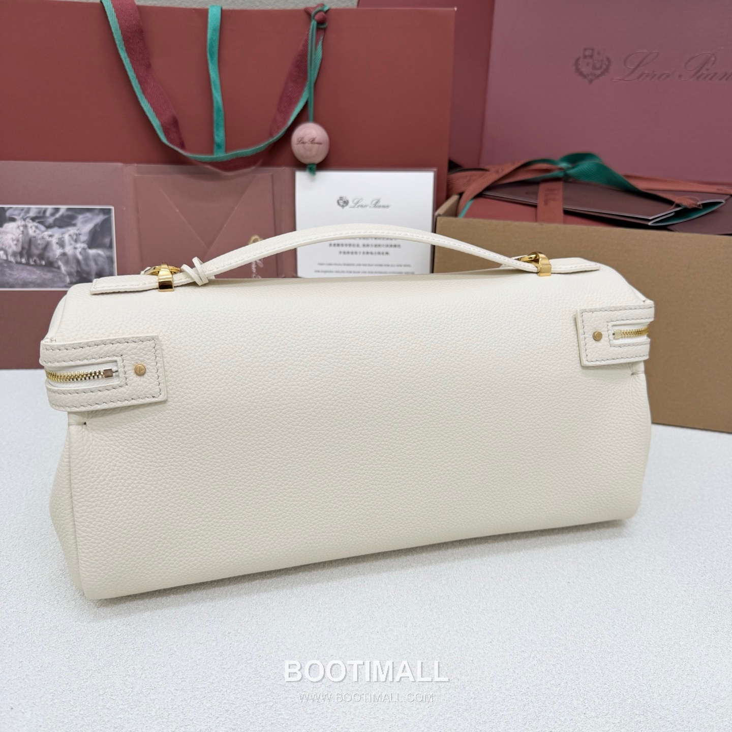 Loro Piana Extra Softy Bag L33 Top Handle Bag FAQ6591 로로피아나 엑스트라 소프티 백 L33 토트백 카프스킨 33cm 3