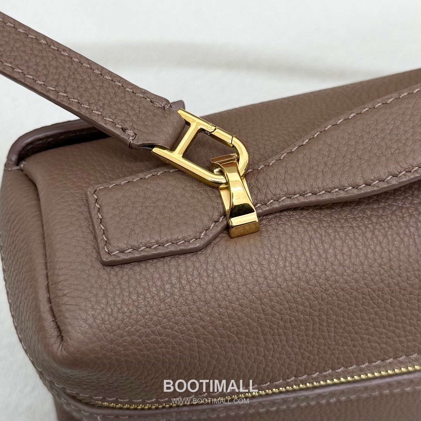 Loro Piana Extra Softy Bag L33 Top Handle Bag FAQ6591 로로피아나 엑스트라 소프티 백 L33 토트백 카프스킨 33cm 8