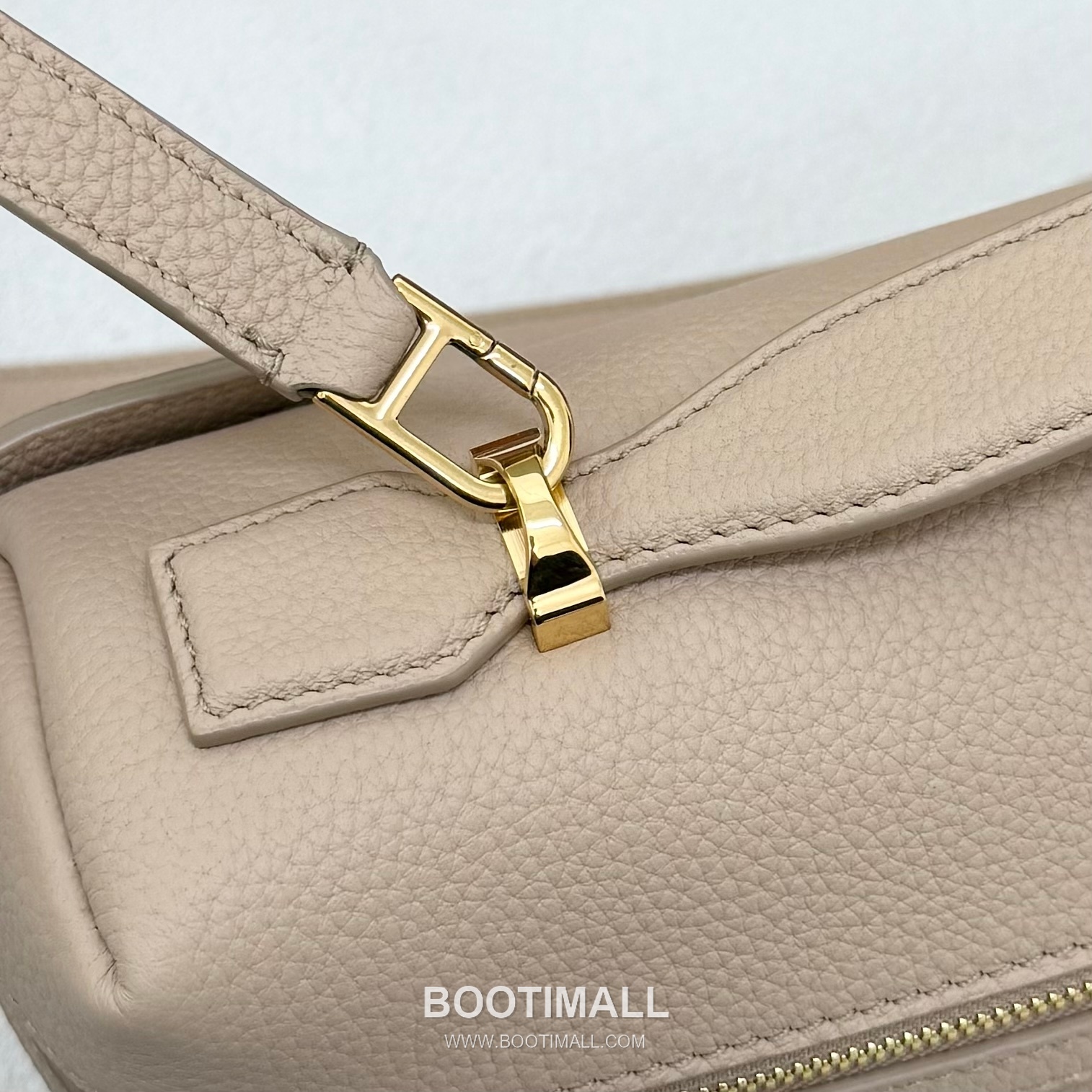 Loro Piana Extra Softy Bag L33 Top Handle Bag FAQ6591 로로피아나 엑스트라 소프티 백 L33 토트백 카프스킨 33cm 5