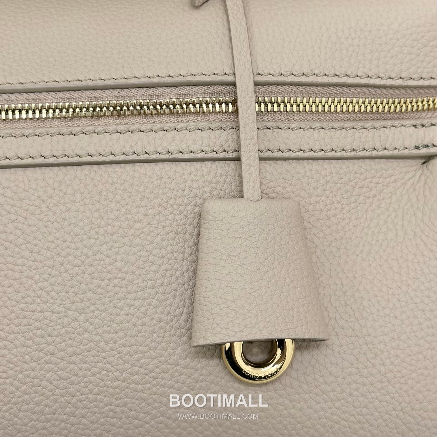 Loro Piana Extra Softy Bag L33 Top Handle Bag FAQ6591 로로피아나 엑스트라 소프티 백 L33 토트백 카프스킨 33cm 7