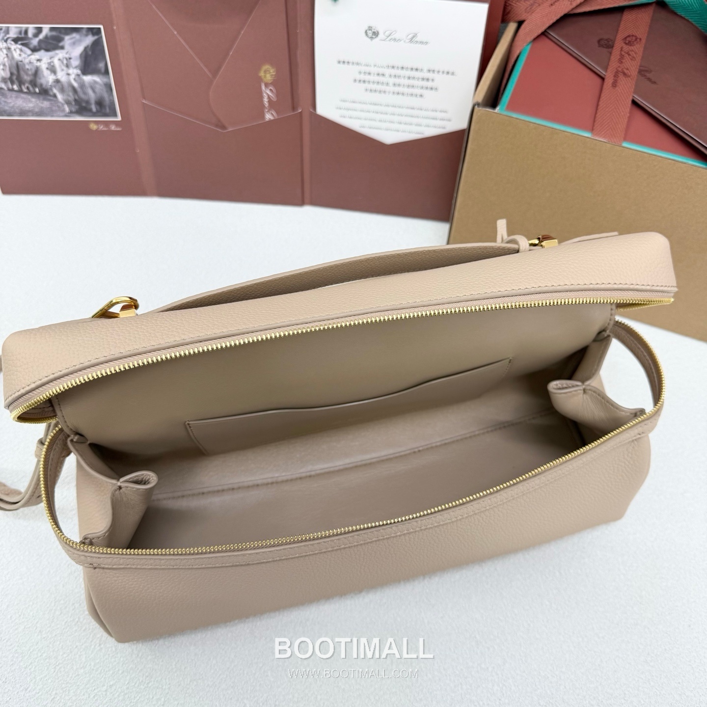 Loro Piana Extra Softy Bag L33 Top Handle Bag FAQ6591 로로피아나 엑스트라 소프티 백 L33 토트백 카프스킨 33cm 9