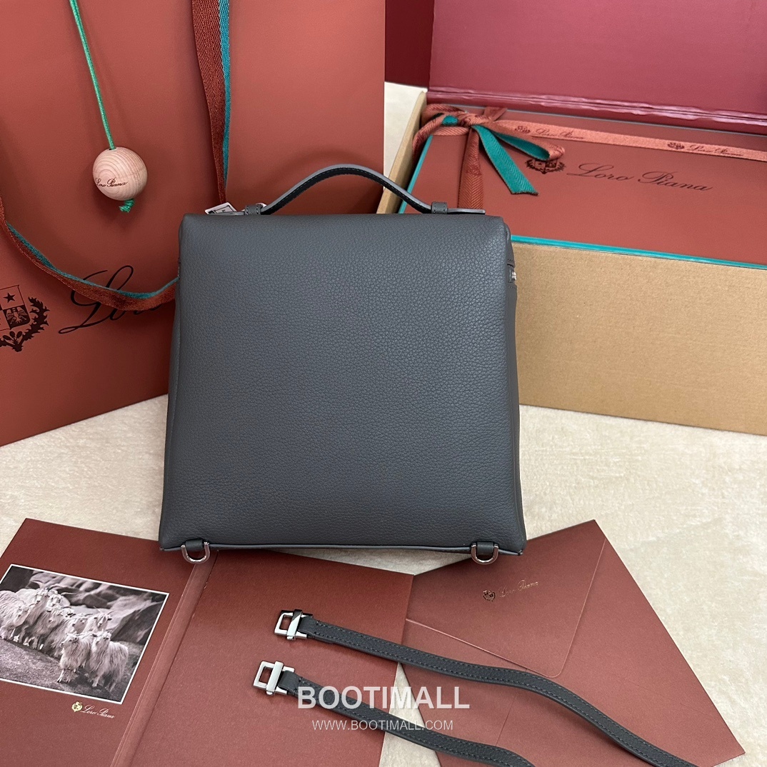 Loro Piana Extra Pocket Backpack FAM6491 로로피아나 엑스트라 포켓 백팩 카프스킨 23.5cm 2