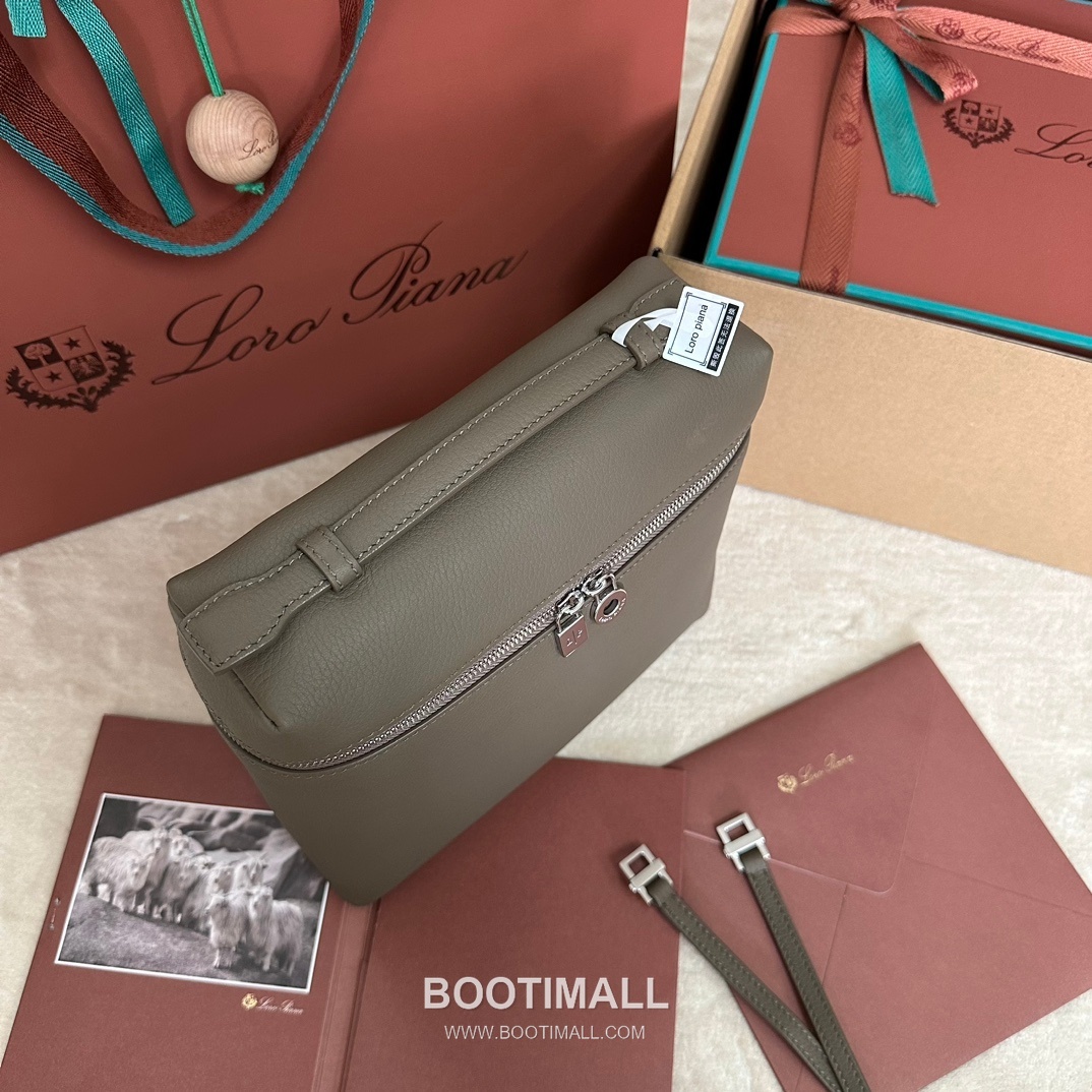 Loro Piana Extra Pocket Backpack FAM6491 로로피아나 엑스트라 포켓 백팩 카프스킨 23.5cm 3