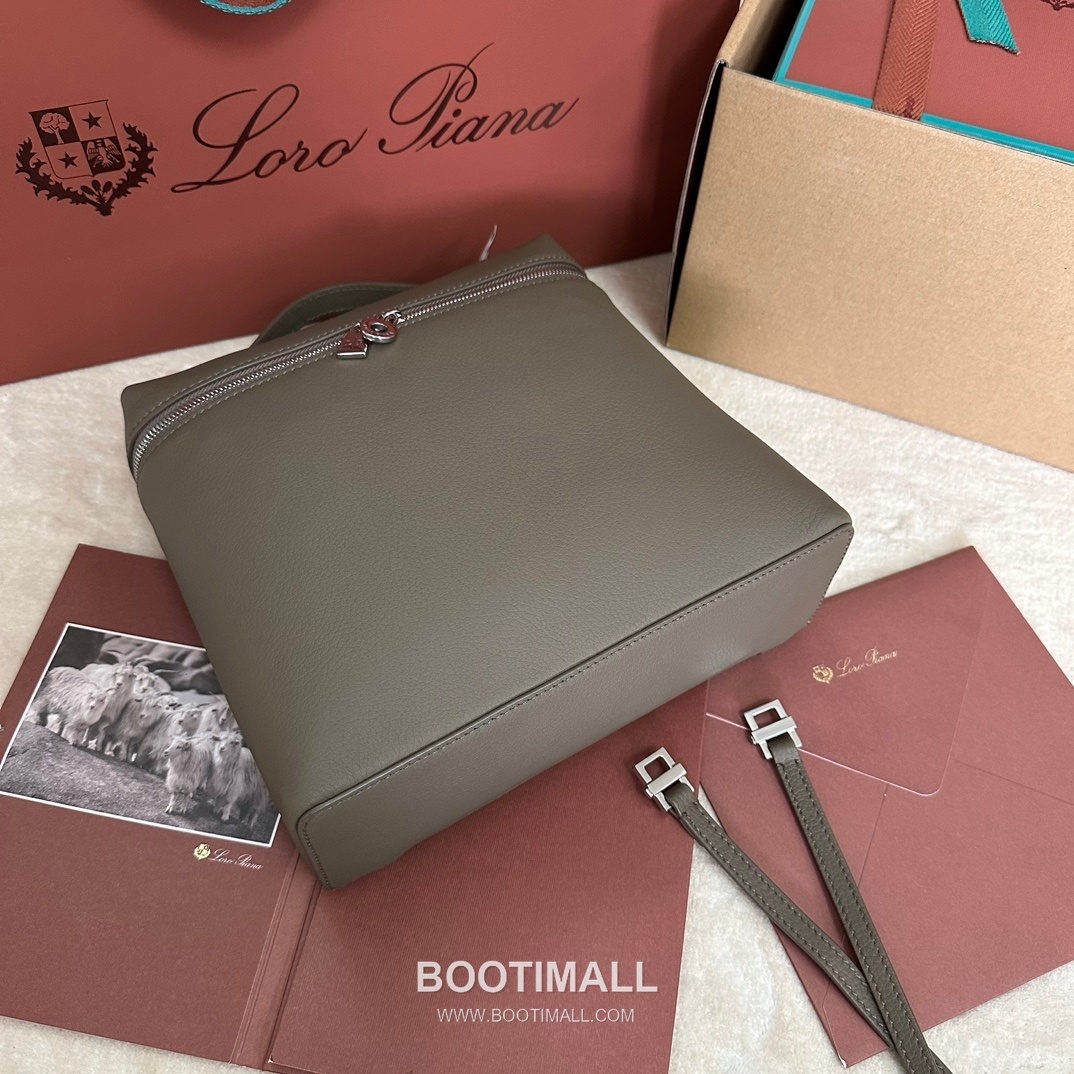 Loro Piana Extra Pocket Backpack FAM6491 로로피아나 엑스트라 포켓 백팩 카프스킨 23.5cm 4