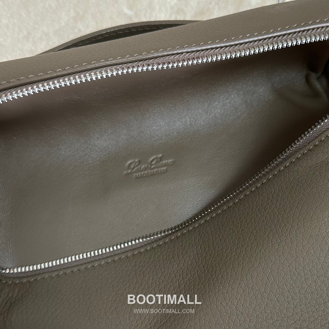 Loro Piana Extra Pocket Backpack FAM6491 로로피아나 엑스트라 포켓 백팩 카프스킨 23.5cm 9