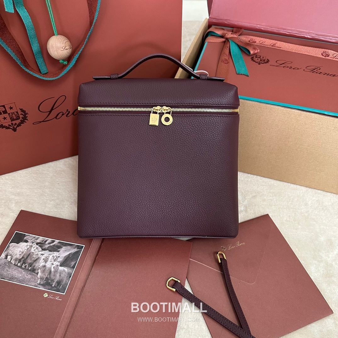 Loro Piana Extra Pocket Backpack FAM6491 로로피아나 엑스트라 포켓 백팩 카프스킨 23.5cm 1