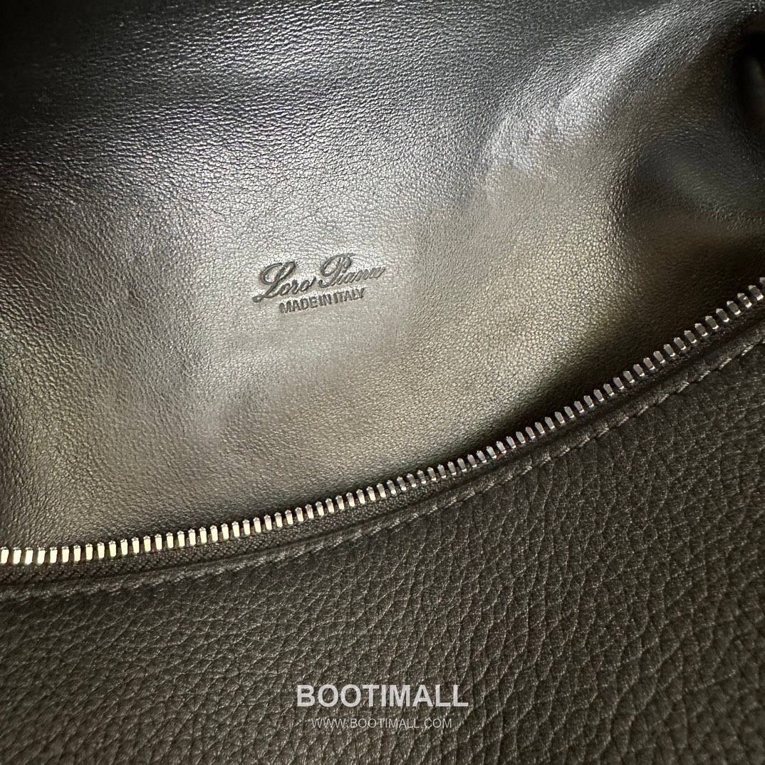 Loro Piana Extra Pocket Backpack FAM6491 로로피아나 엑스트라 포켓 백팩 카프스킨 23.5cm 9