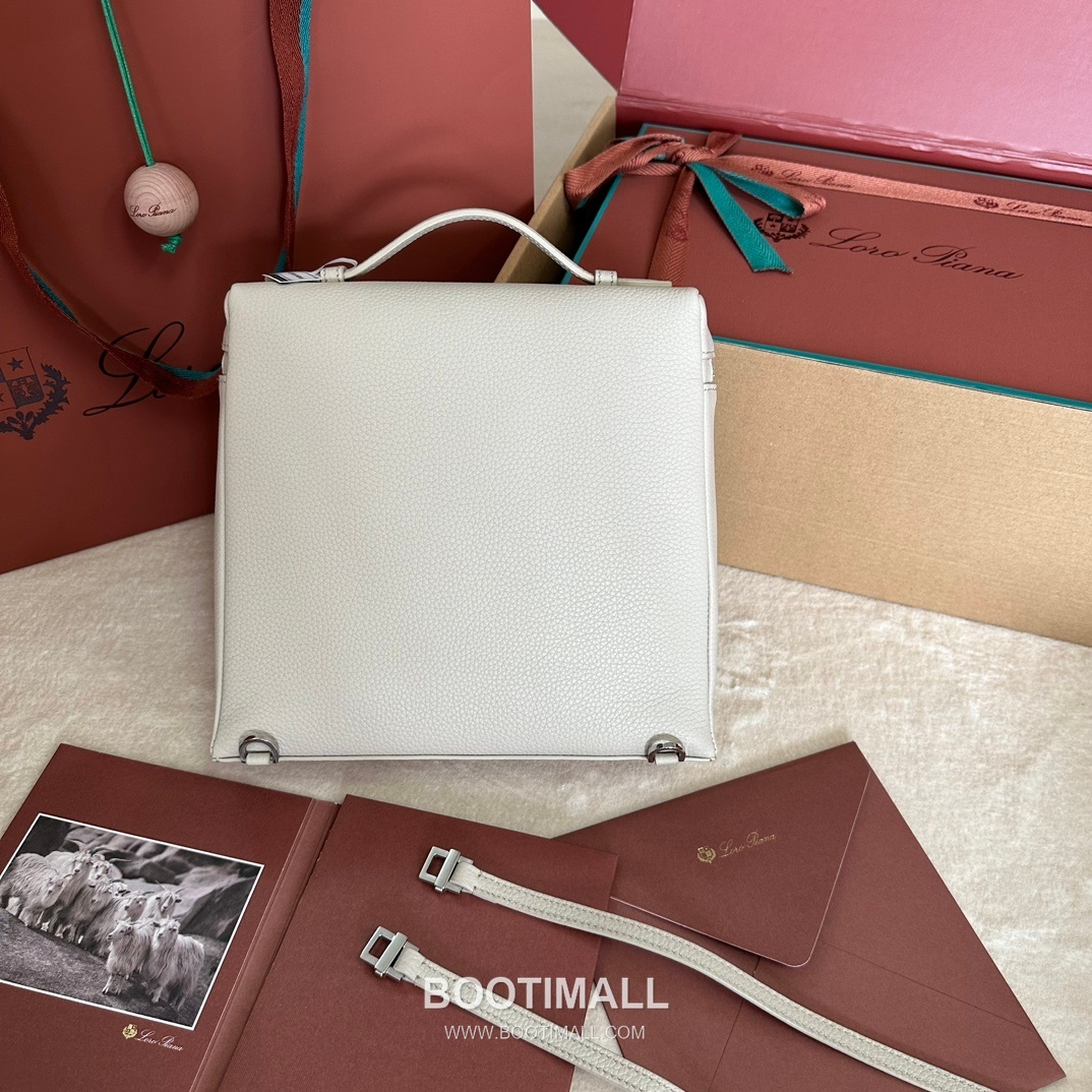 Loro Piana Extra Pocket Backpack FAM6491 로로피아나 엑스트라 포켓 백팩 카프스킨 23.5cm 2