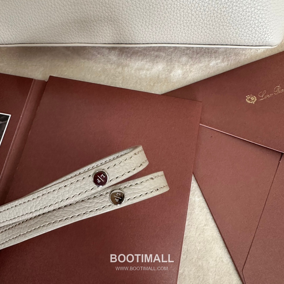 Loro Piana Extra Pocket Backpack FAM6491 로로피아나 엑스트라 포켓 백팩 카프스킨 23.5cm 8