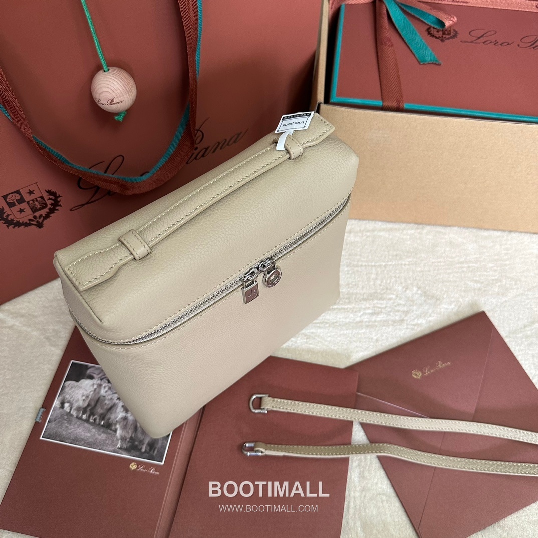 Loro Piana Extra Pocket Backpack FAM6491 로로피아나 엑스트라 포켓 백팩 카프스킨 23.5cm 3