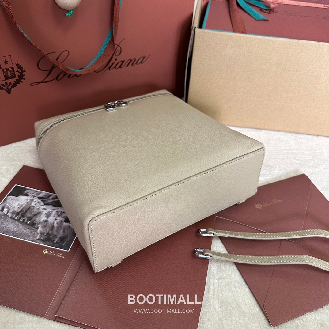 Loro Piana Extra Pocket Backpack FAM6491 로로피아나 엑스트라 포켓 백팩 카프스킨 23.5cm 4