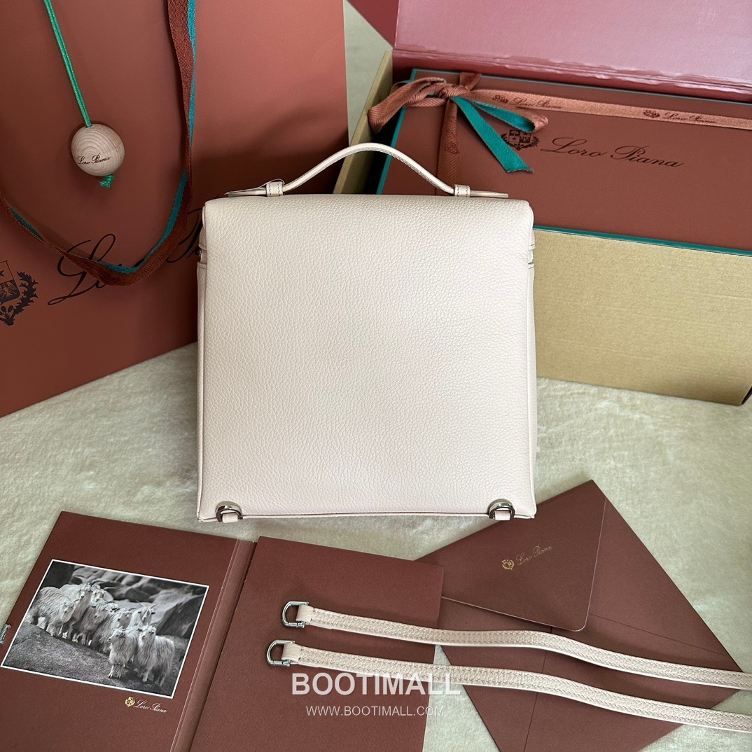 Loro Piana Extra Pocket Backpack FAM6491 로로피아나 엑스트라 포켓 백팩 카프스킨 23.5cm 2