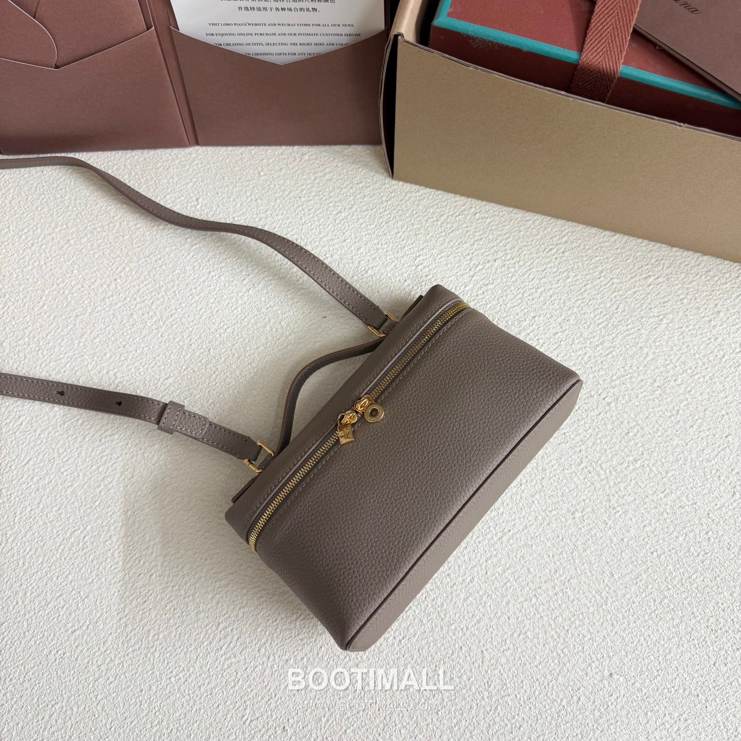 Loro Piana Extra Pocket L19 Clutch Bag FAI8393 로로피아나 엑스트라 포켓 L19 클러치백 카프스킨 19cm 4