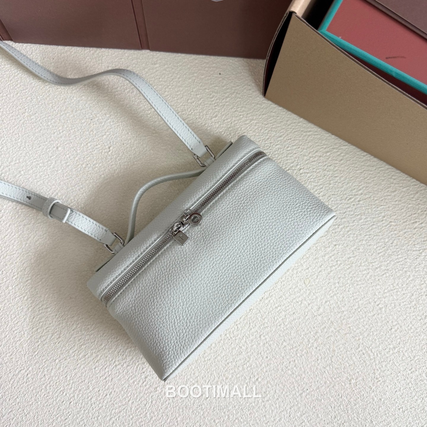 Loro Piana Extra Pocket L19 Clutch Bag FAI8393 로로피아나 엑스트라 포켓 L19 클러치백 카프스킨 19cm 4